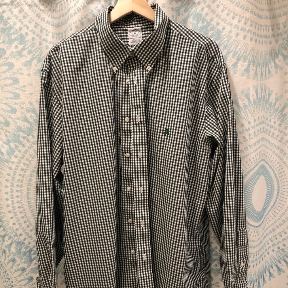 Brooks Brothers Button Down - XL